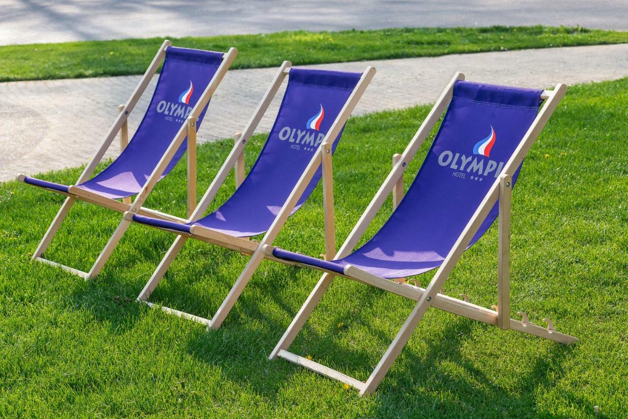 Hotel Olympic Wronki  Экстерьер фото